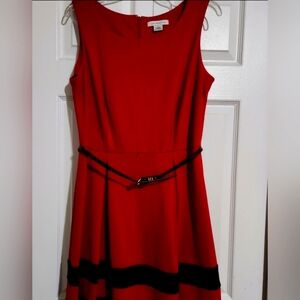 Liz Claiborne Sleeveless Red Dress with Black Stripes/Belt Womens Size 10
